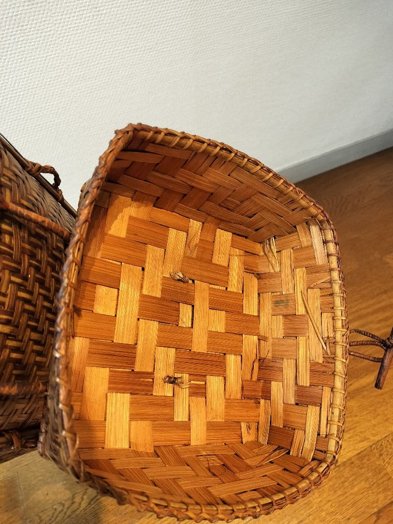 竹編細工　籠 　手提げかご　ヴィンテージ