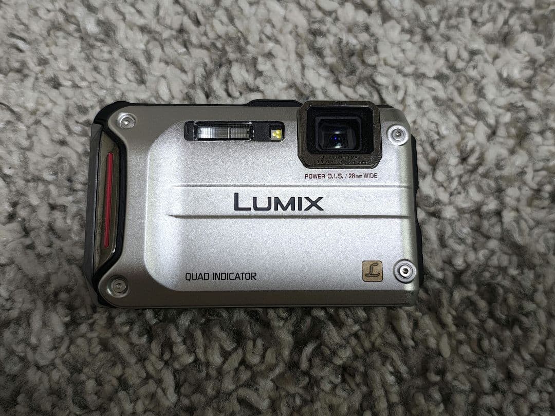 Panasonic LUMIX DMC-FT4 防水　パナソニック