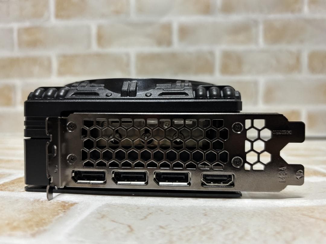 グラフィックボード・グラボ・ビデオカード Palit GeForce RTX 5070 Ti GamingPro