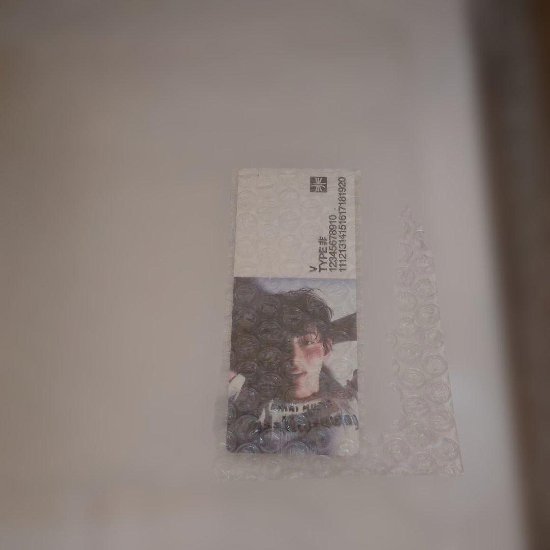 BTS V写真集『 TYPE非』