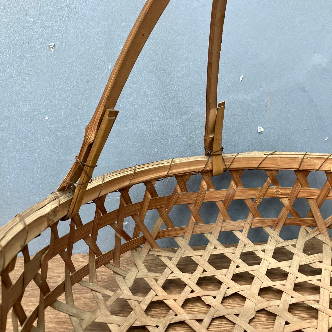 B-壁 昭和レトロ 竹細工 六つ目編み 持ち手付き 竹籠 収穫籠 古道具