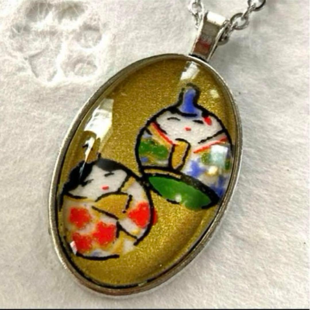 金彩和紙千代紙を使った お雛様のネックレス たまご雛 シンプル枠 シルバー