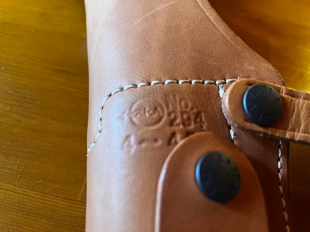 イーストA 牛革ホルスター 4〜4.5inch