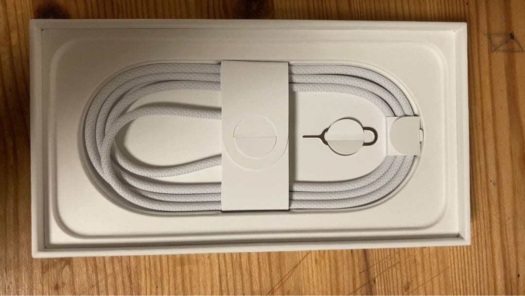 iPhone16e128GB極美品 その他付属品