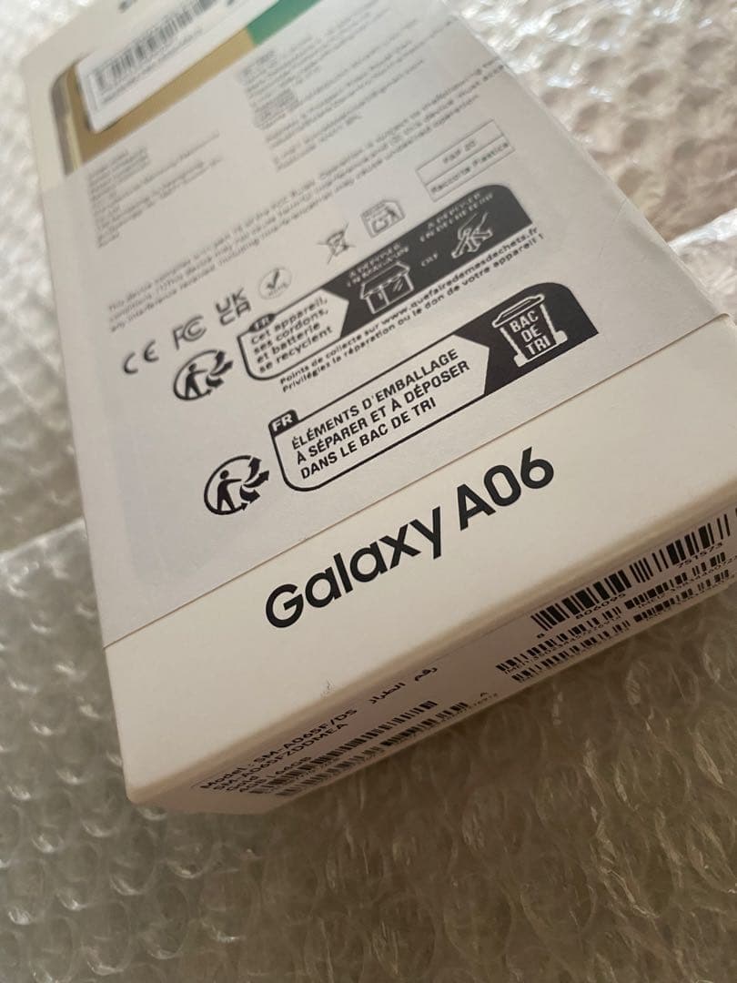 【新品未開封】Samsung Galaxy A06 4GB+64GB