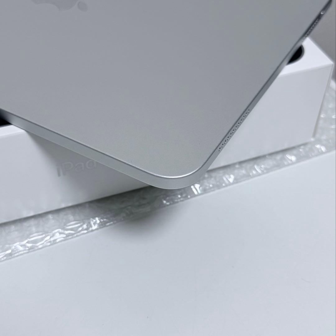 iPad A16 第11世代　256GB Wi-Fi モデル　極美品