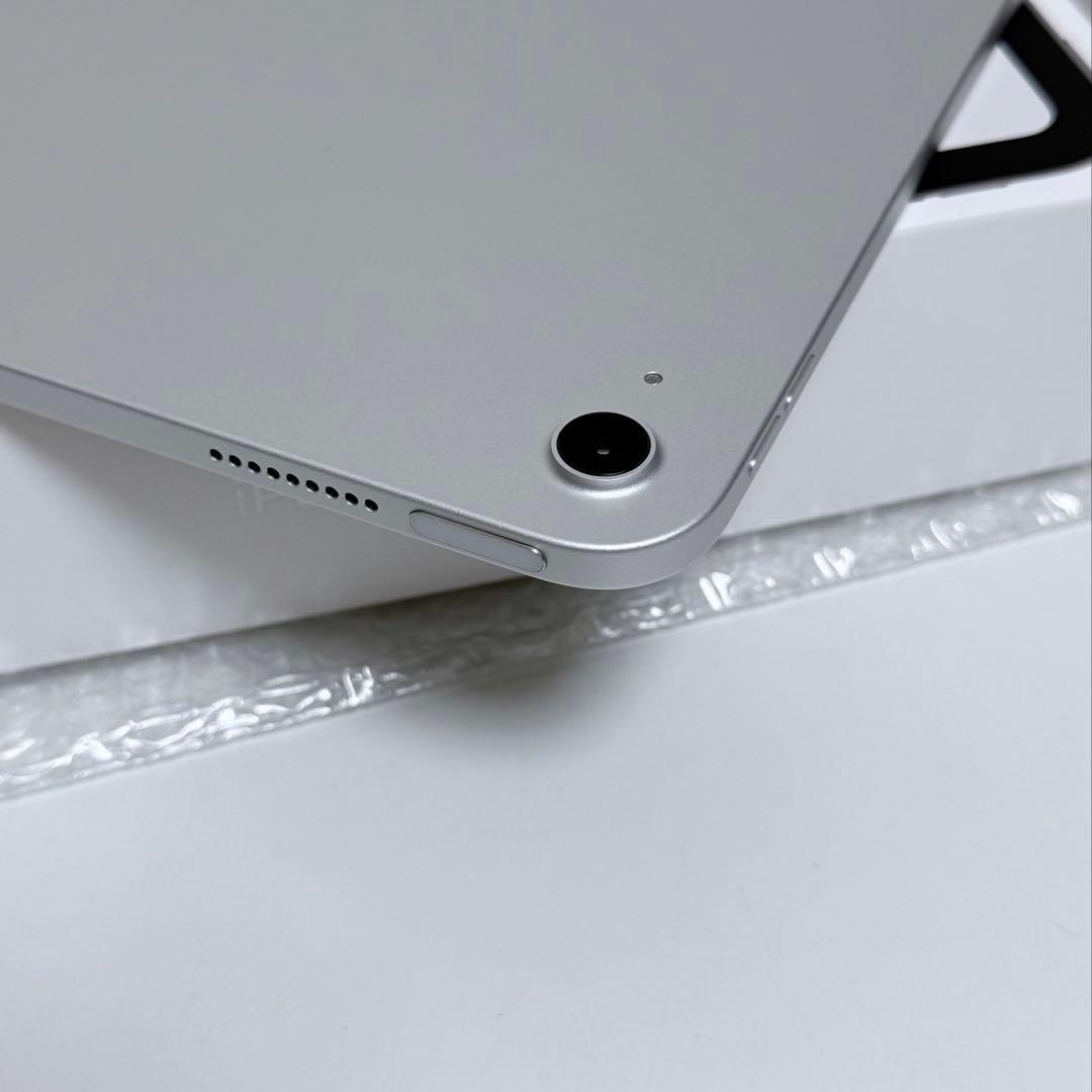 iPad A16 第11世代　256GB Wi-Fi モデル　極美品