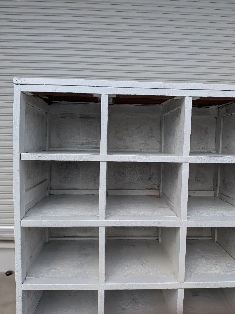 【らッ♪】アンティーク調 多マス収納棚 木製 店舗什器 シューズラック