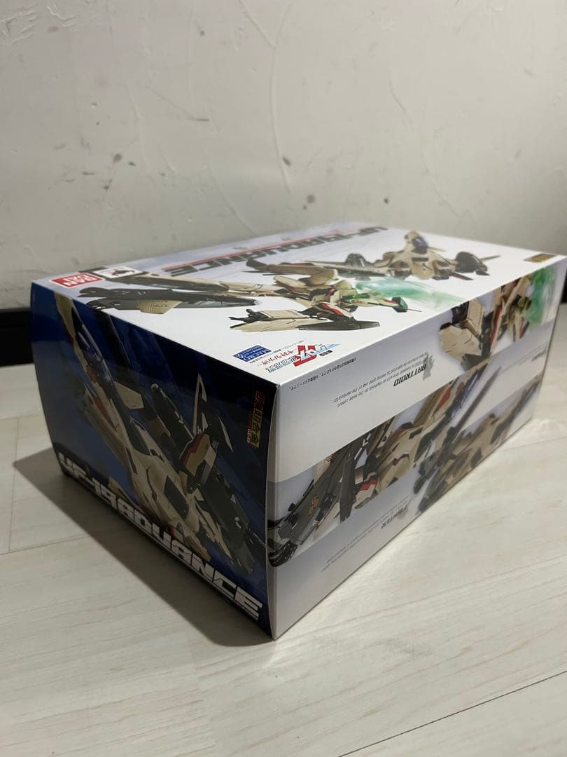【未開封品】DX超合金 VF-19ADVANCE 劇場版マクロスF