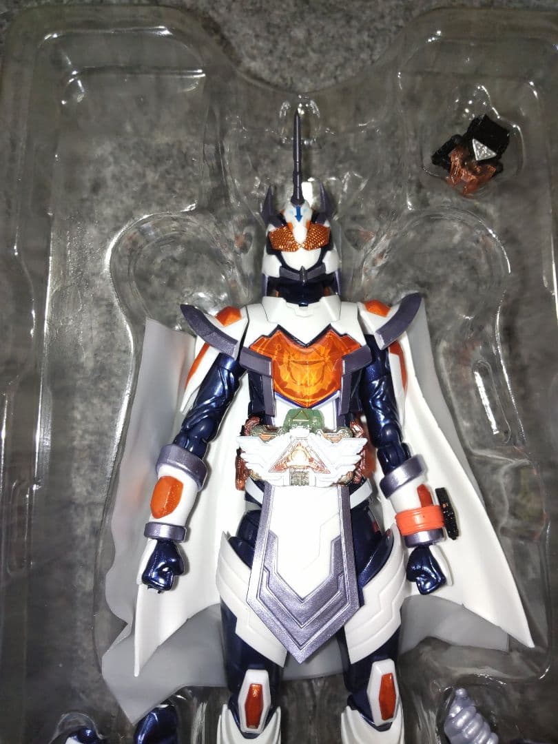 S.H.Figuarts 仮面ライダーマジェード サンユニコーン フィギュアーツ