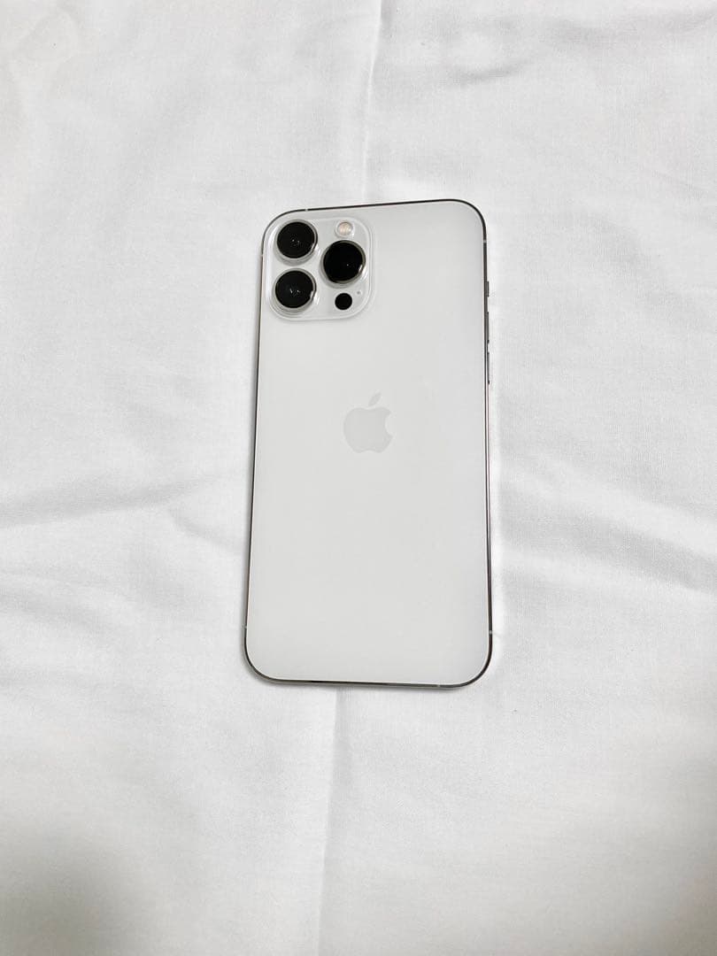 超美品Apple iPhone13 ProMAX 1TB シルバーSIᎷフリー