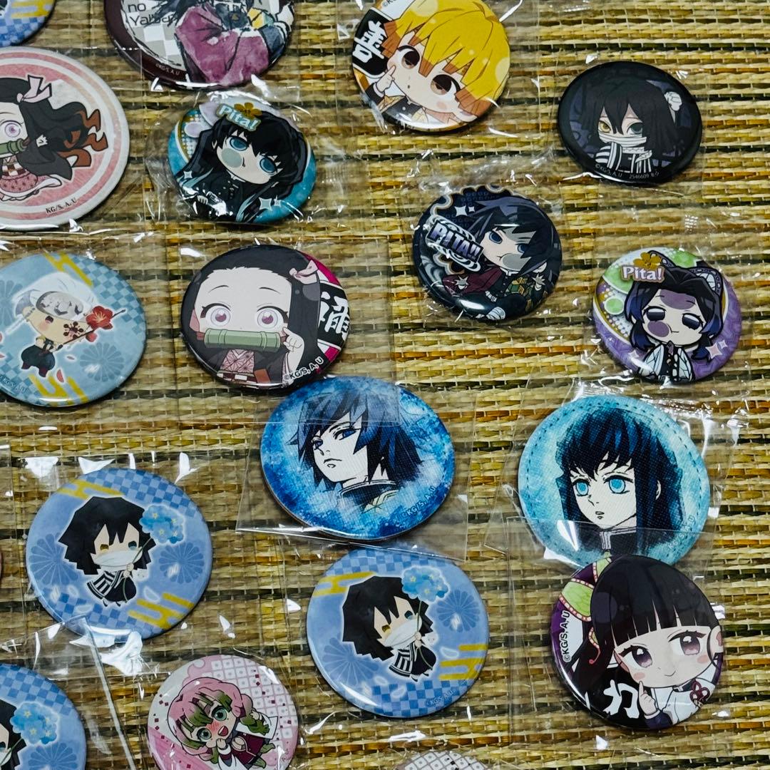 まとめ 鬼滅の刃 缶バッジ アクリルスタンド 等 グッズ セット b