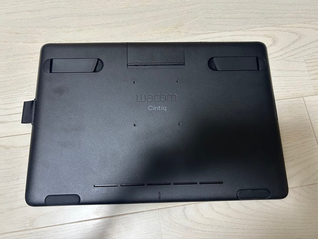 Wacom Cintiq 16 FHD ブラック DTK1660K1D