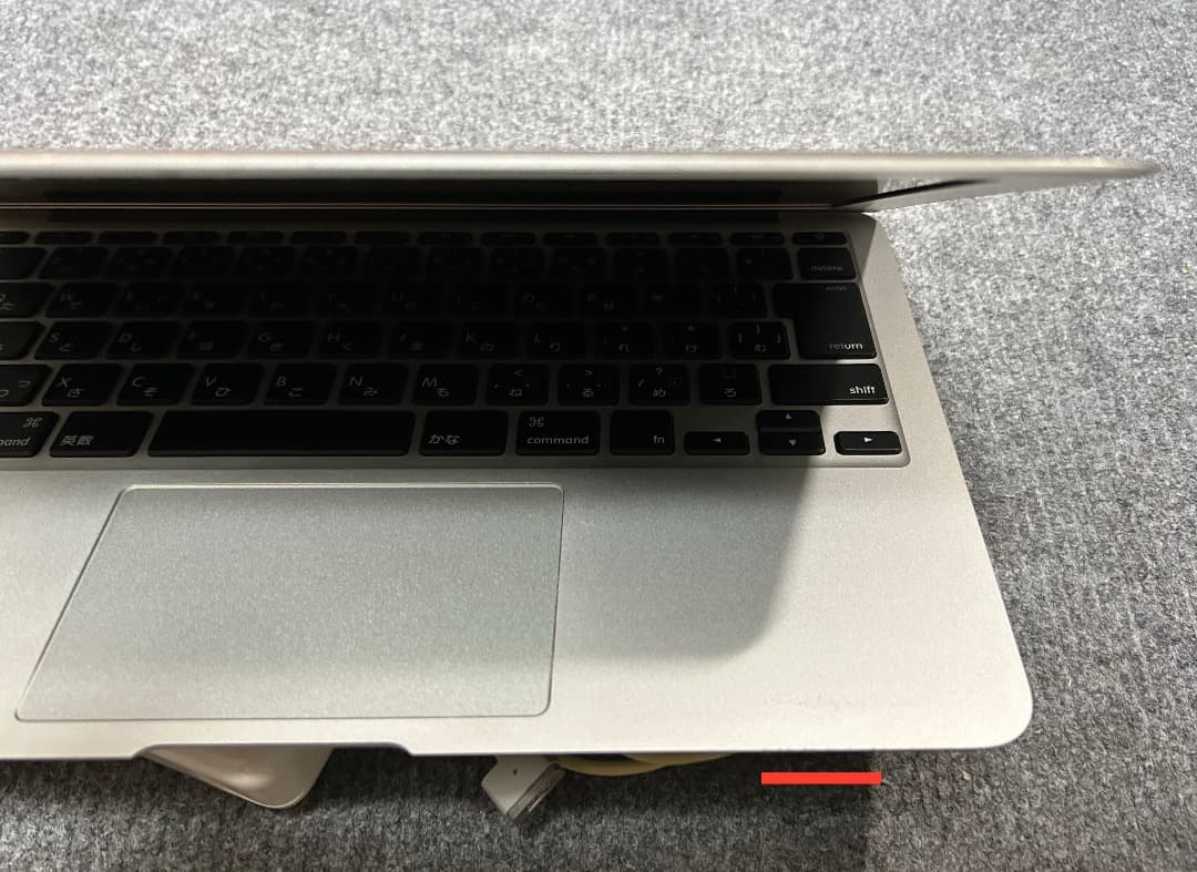 MacBook Air 2015 i5 11インチ バッテリー新品 完動品