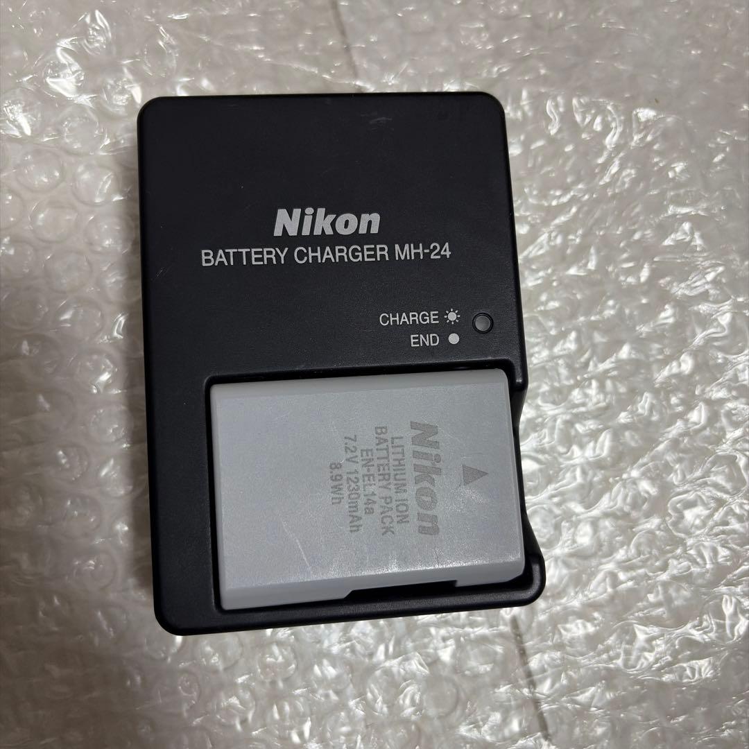 Nikon D3300 デジタル一眼レフ 本体