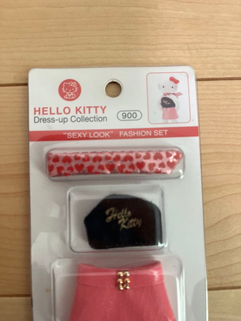 【希少未開封】ハローキティ　ドレスアップコレクション　セクシールックセット