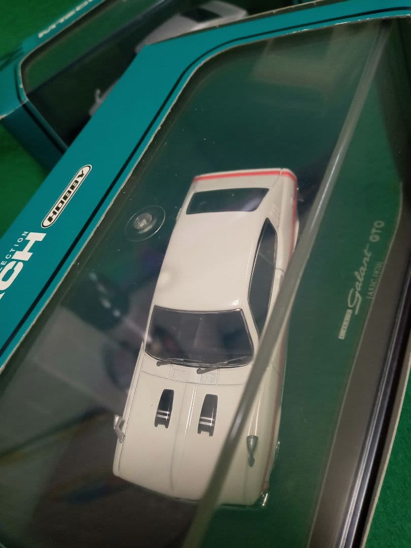 MTECH Galant GTO 1/43 スケール白、銀2台セット