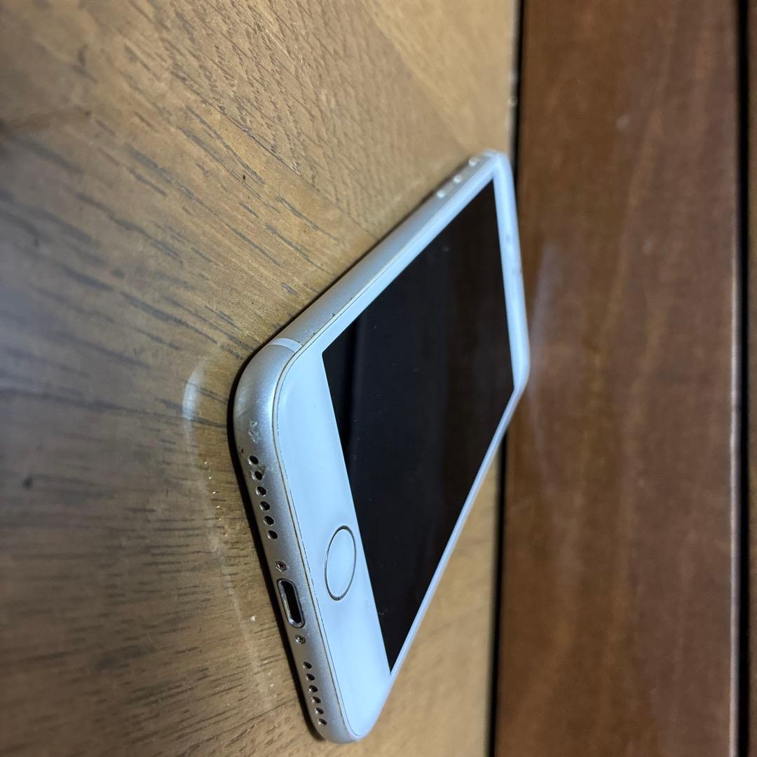 美品 iPhone8 64GB SIMフリー