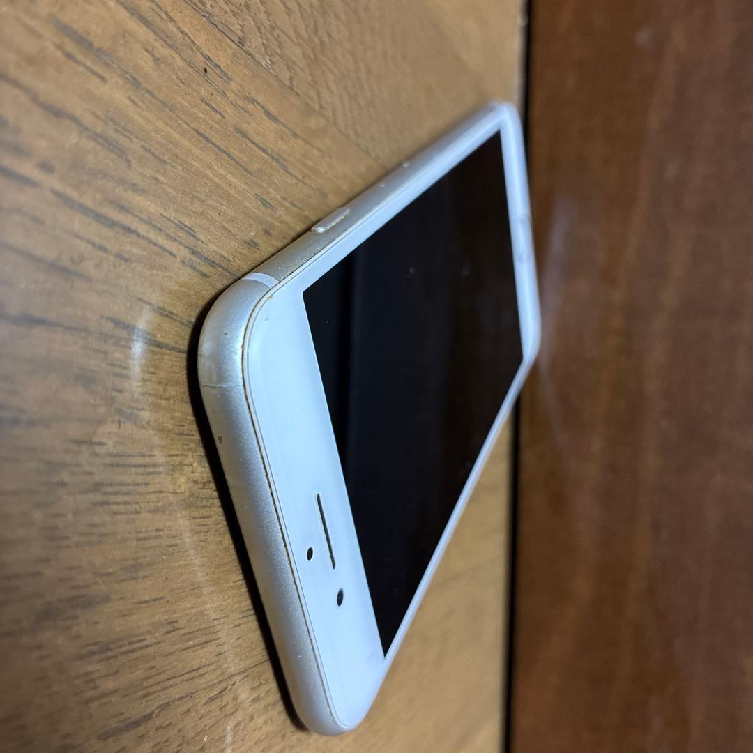美品 iPhone8 64GB SIMフリー