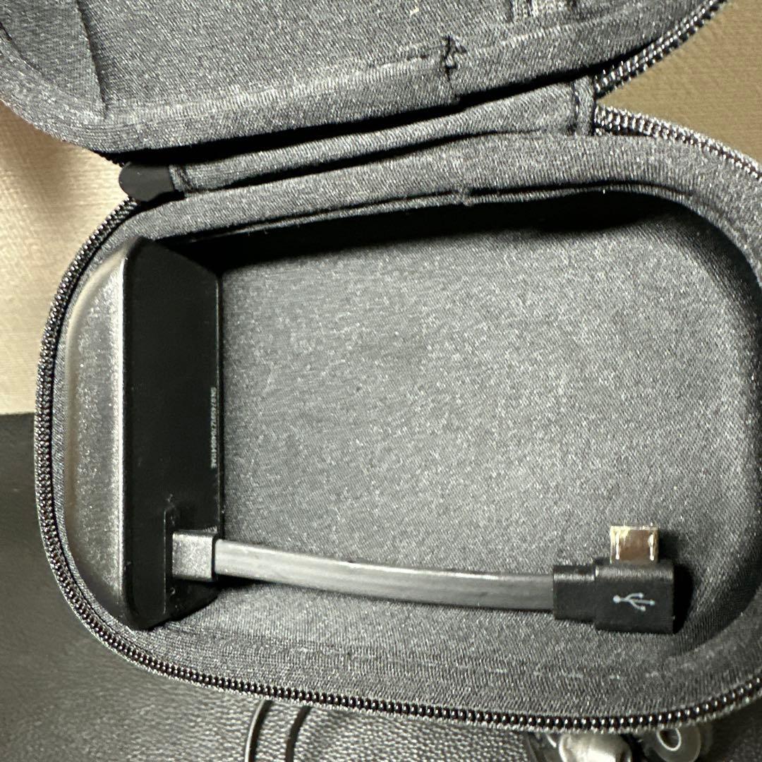 Bose ワイヤレスイヤホン 収納ケース付き