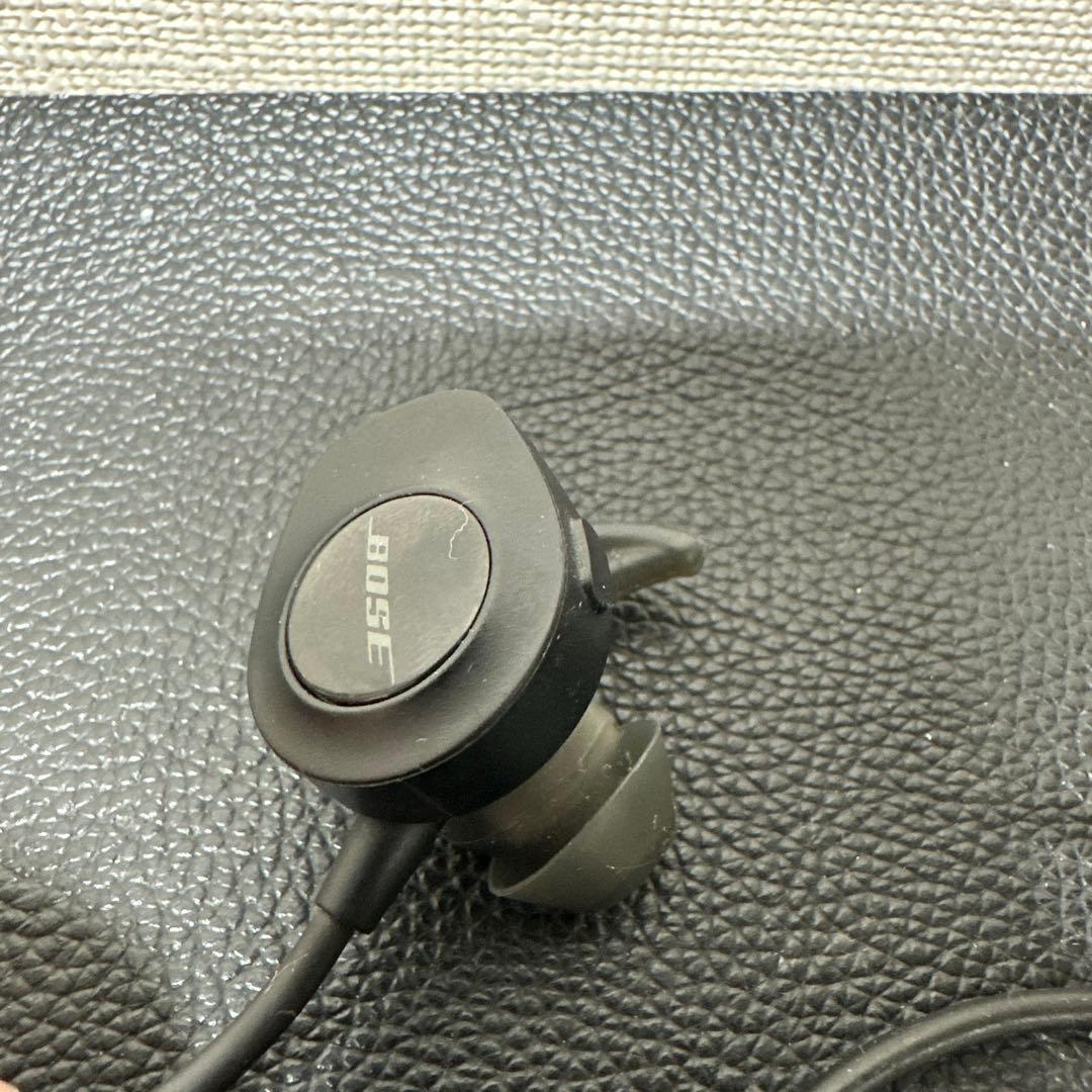 Bose ワイヤレスイヤホン 収納ケース付き