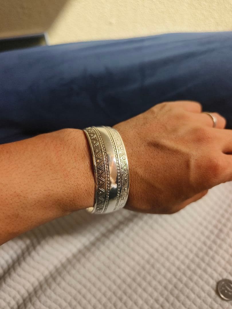 ナバホ族　バングル　シルバー