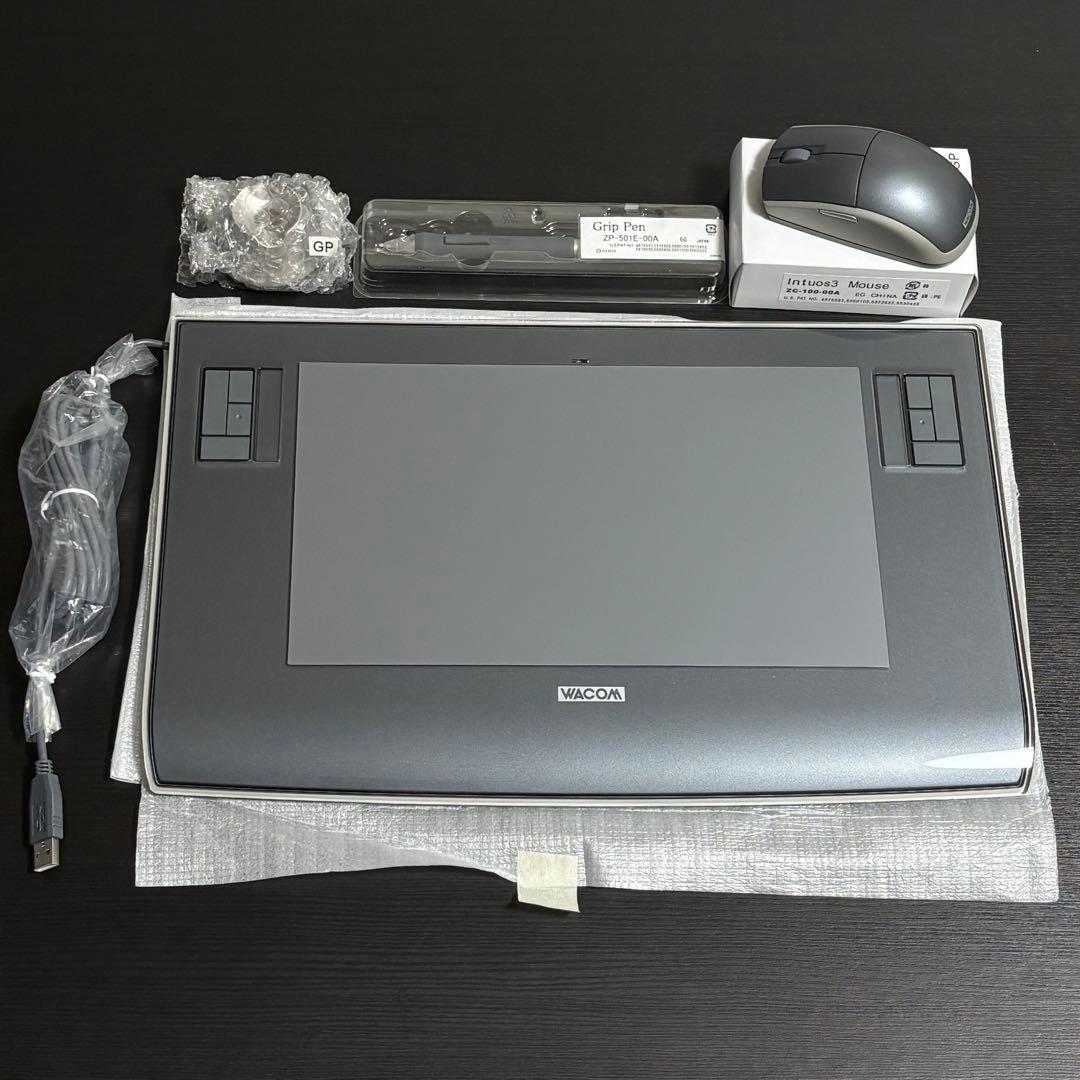 WACOM intuos3 PTZ-631W A5 Wide 通電確認　キレイ