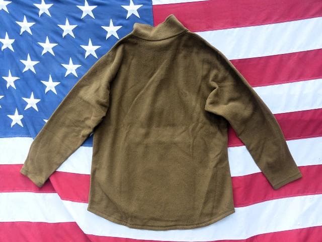 米軍実物 USMC　ポーラテック フリース プルオーバー シャツ　M 62