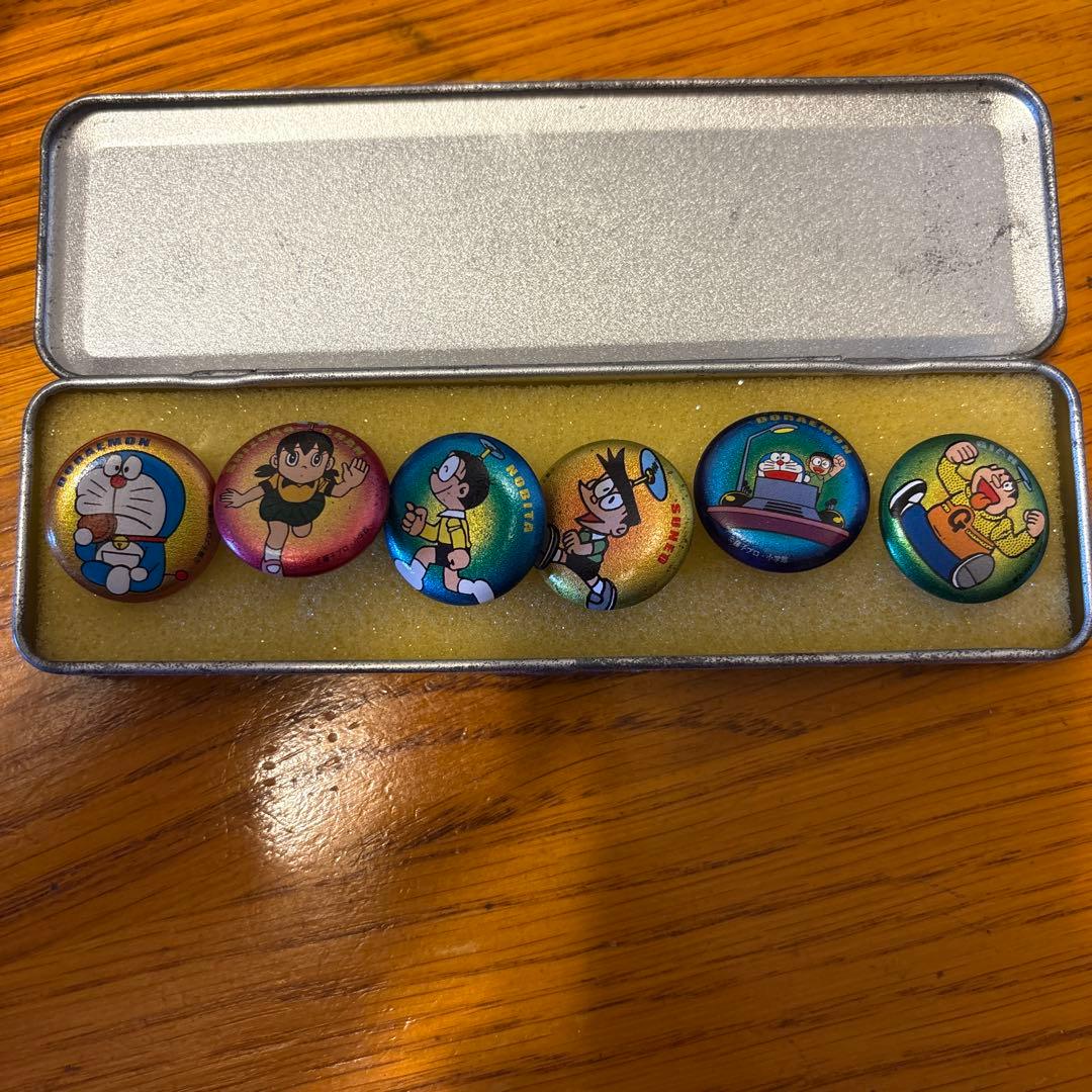 激レアドラえもん缶バッジ