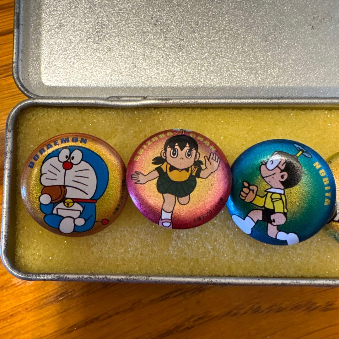 激レアドラえもん缶バッジ