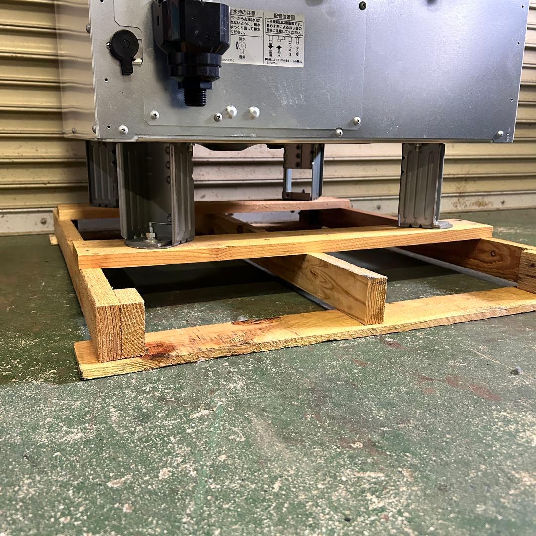 CI3★CHOFU★ 美品 2025年製 電気温水器 DO-3713GPAH