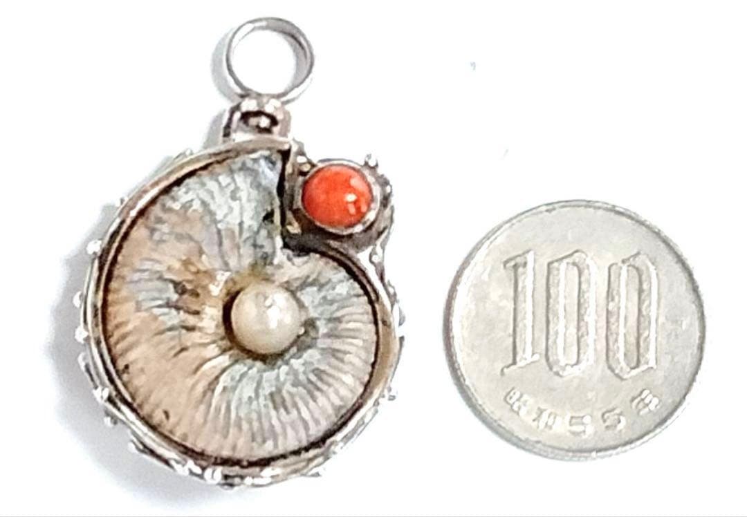 アンモナイト化石　パール　ターコイズ　ハンドメイド　シルバー　ペンダントトップ