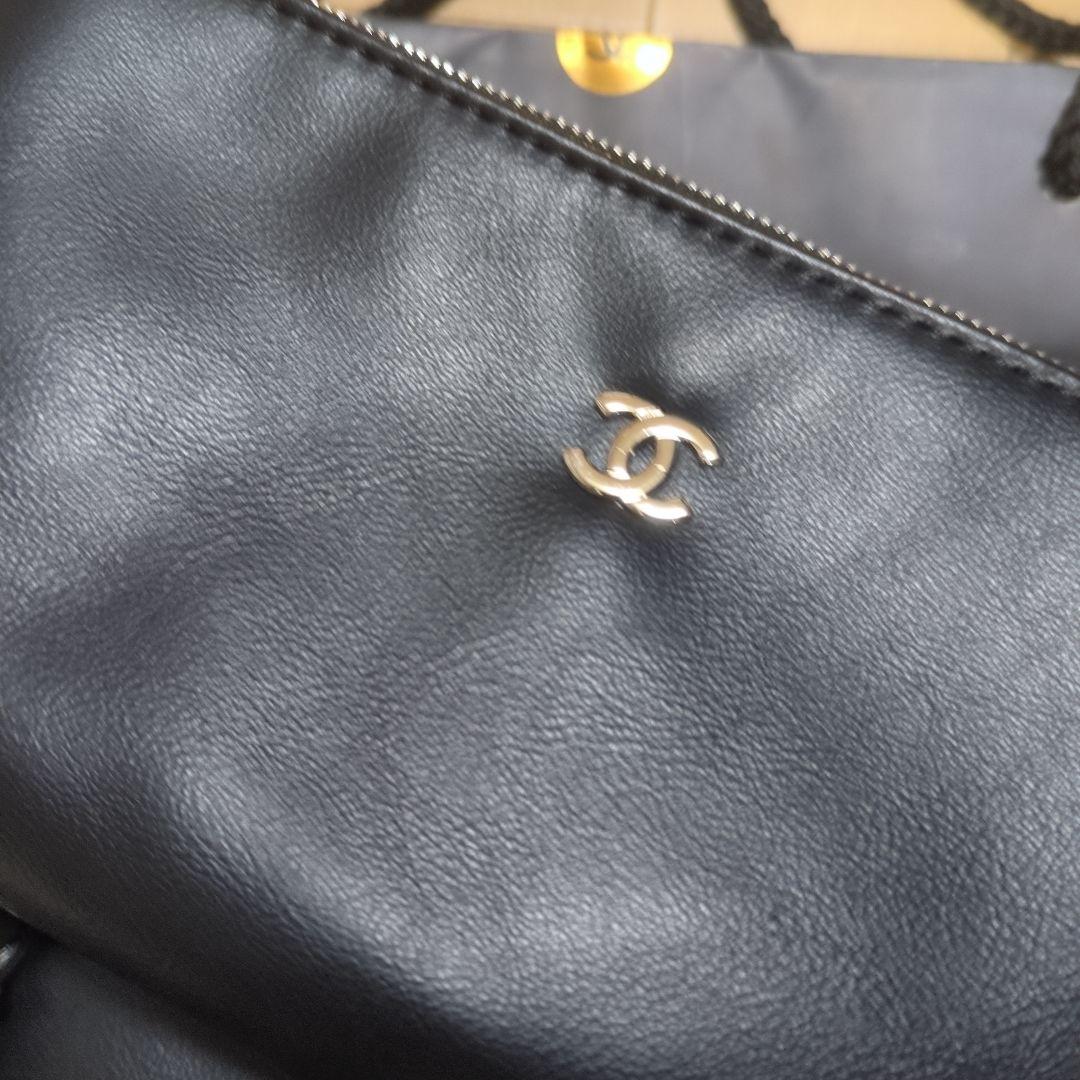 CHANEL ブラックショルダーバッグ マルチポーチ付値下げ不可