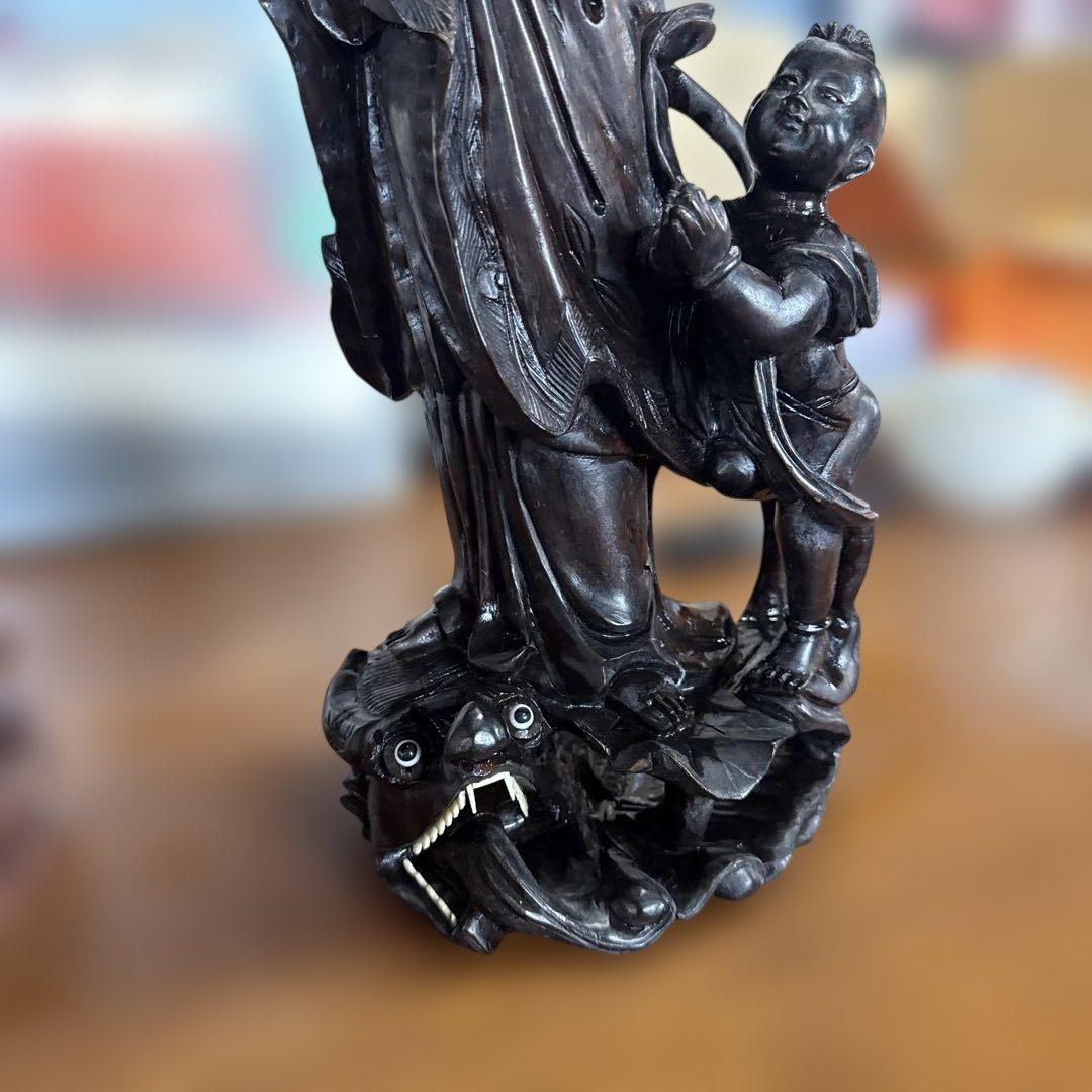 木製アジア風彫刻 人物像 約30cm