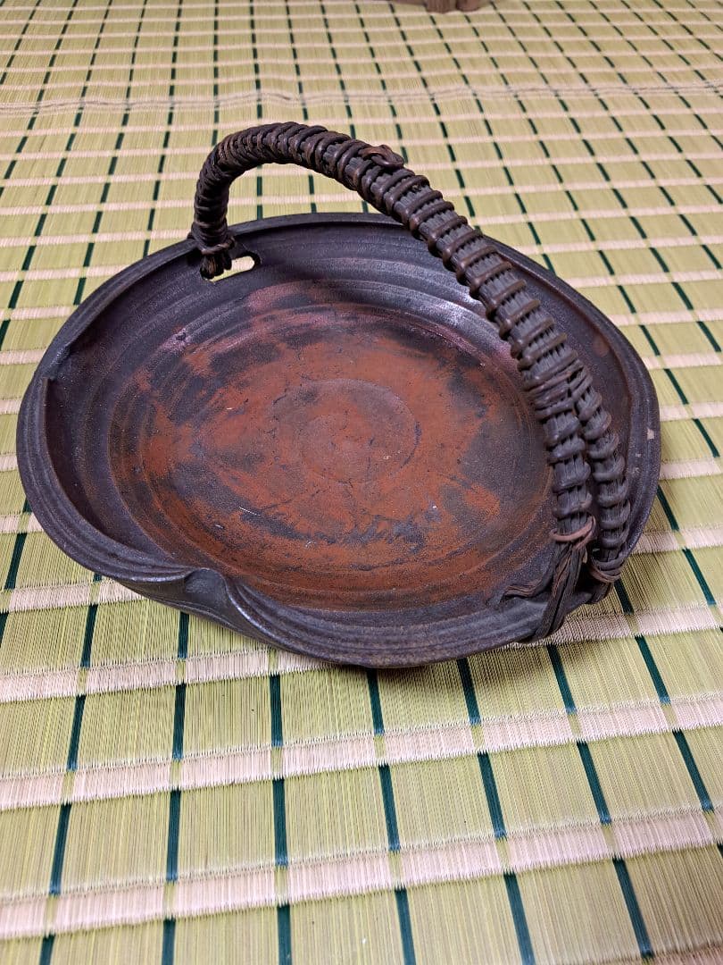 存在感抜群の備前焼大皿　Bizen ware　水盤　手付大鉢