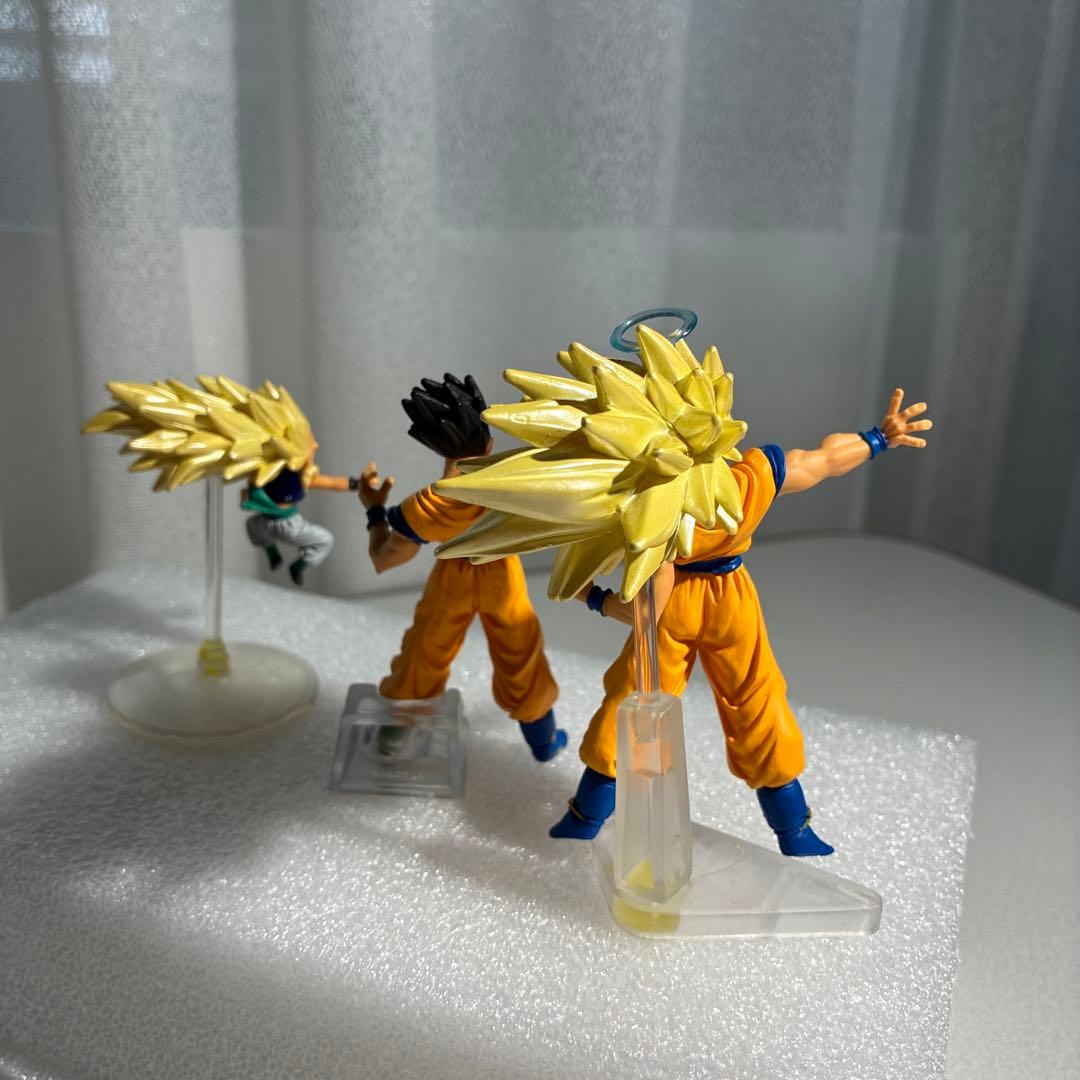 ドラゴンボール 孫悟空 フィギュア 3体セット　希少品