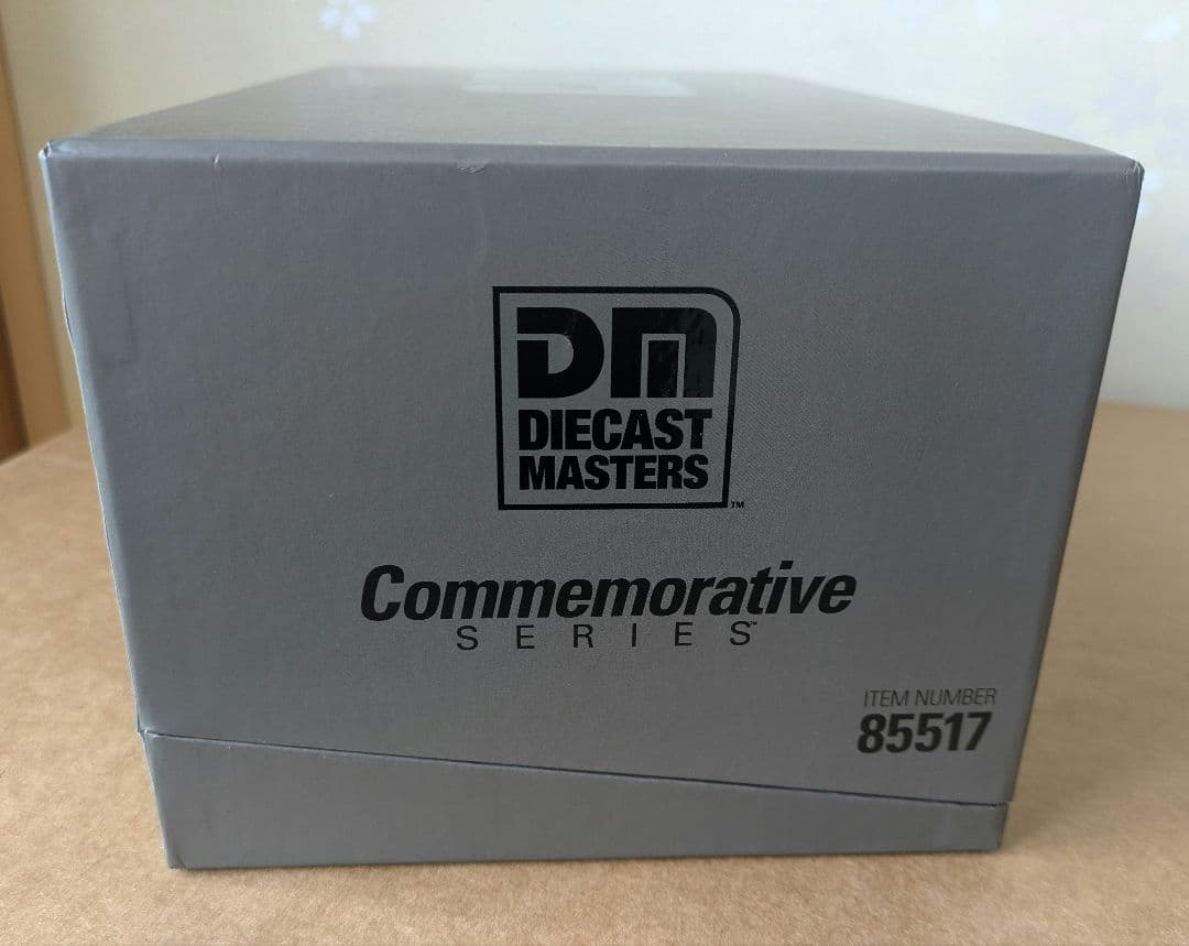 1/50 CAT D11T トラクター カッパーフィニッシュ 　新品未使用