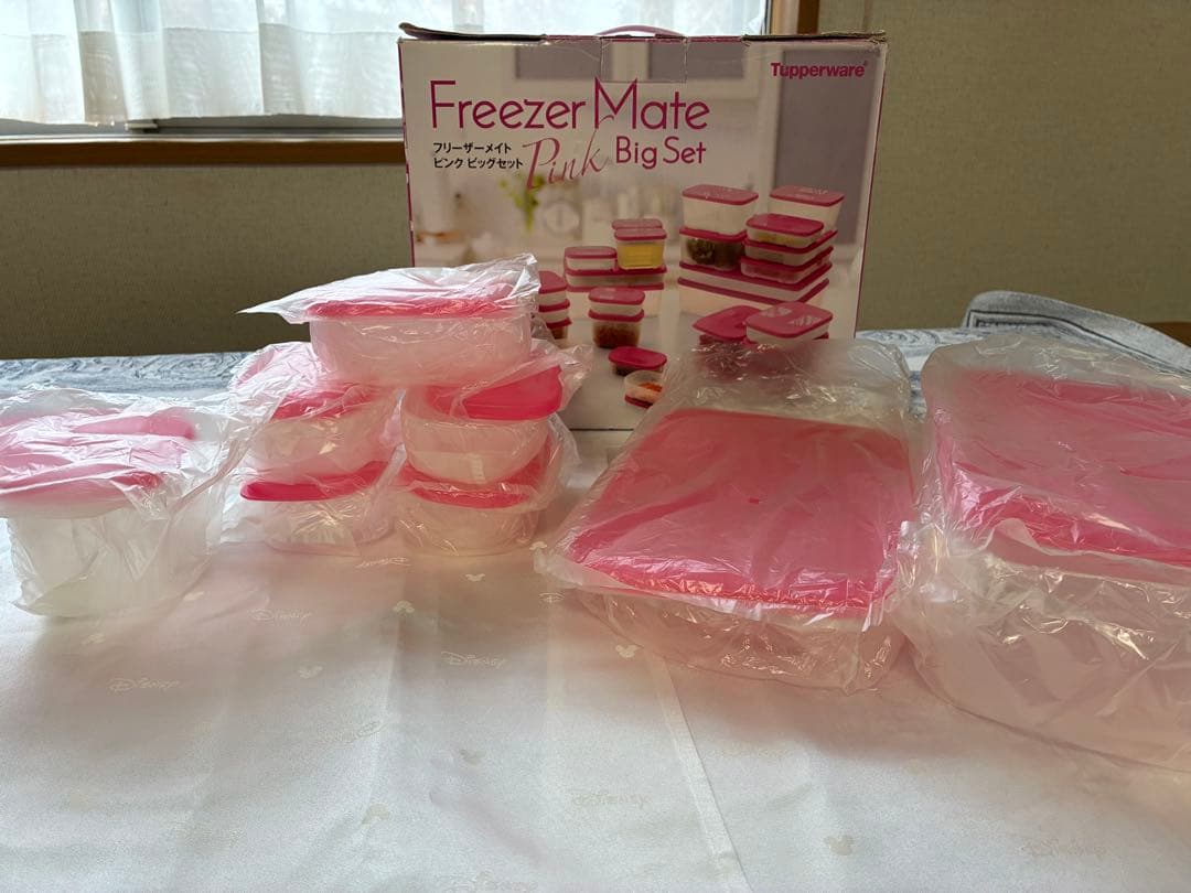 Tupperwareフリーザーメイト8点セット
