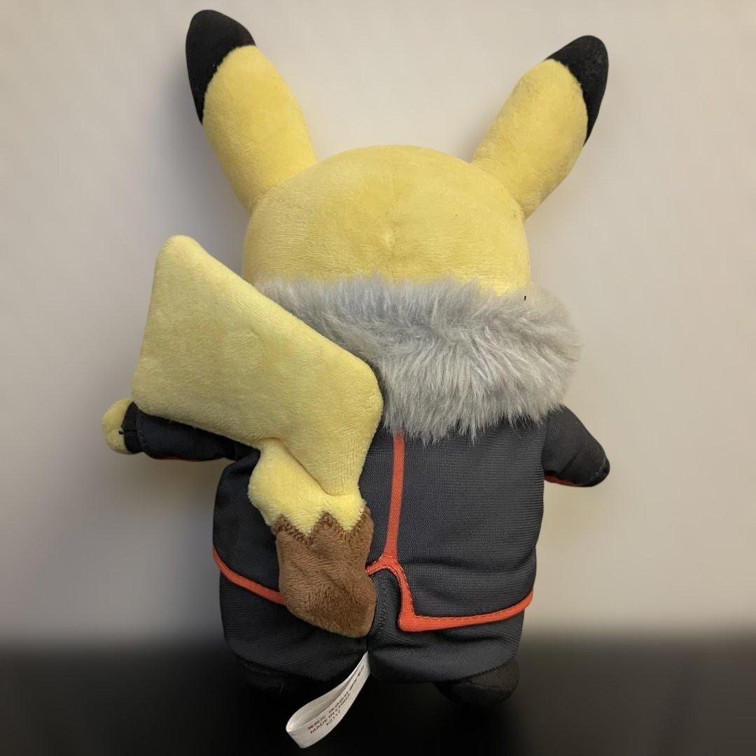 ポケモンセンター限定 ボスごっこピカチュウF フレア団 ぬいぐるみ 2018