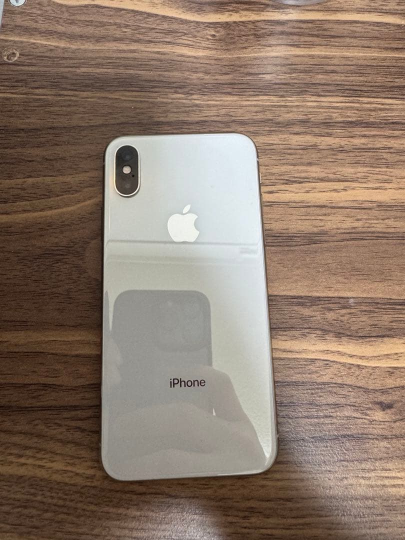 IPHONE X256GBシルバー　ジャンク品