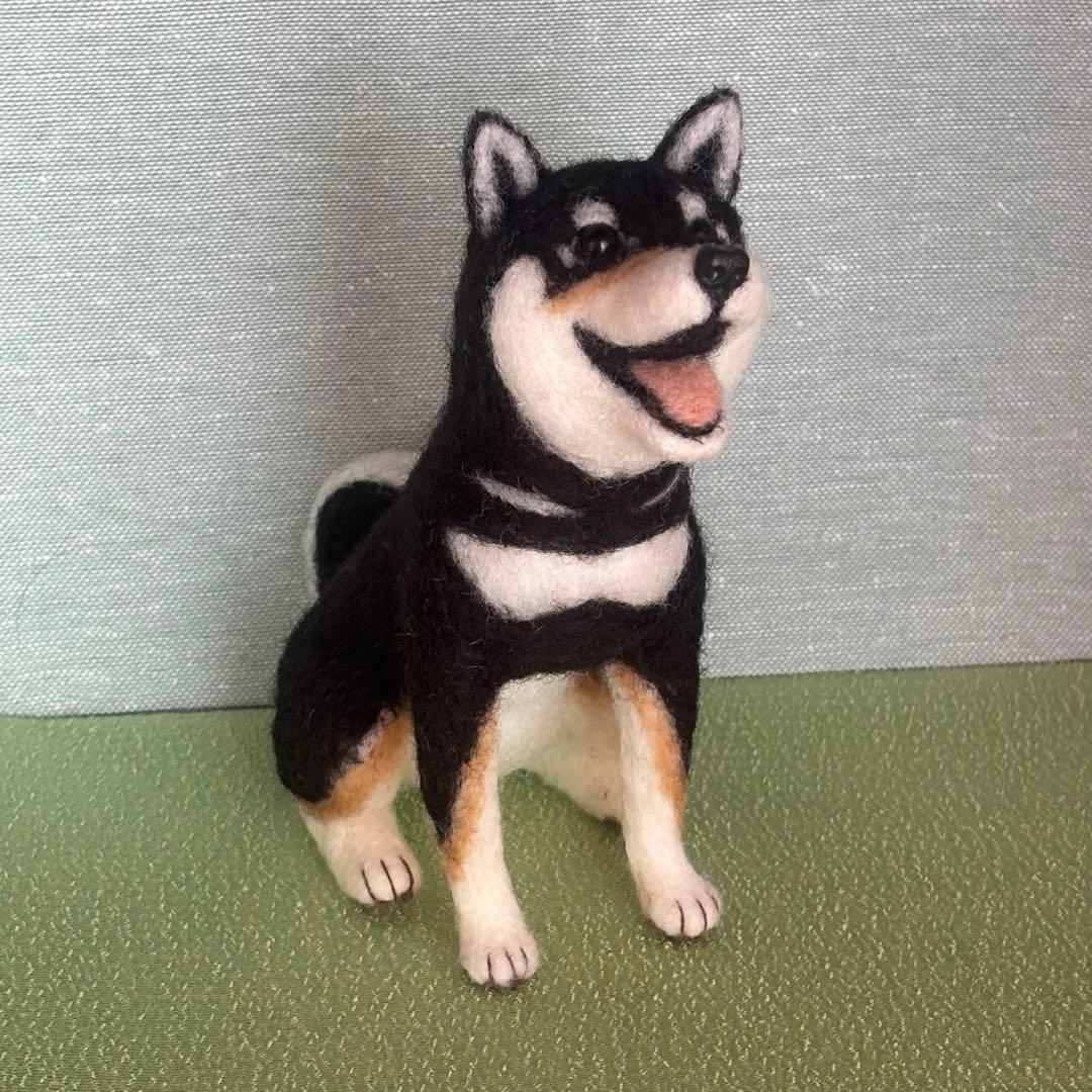 柴犬　黒柴　羊毛フェルト　ハンドメイド　No.104
