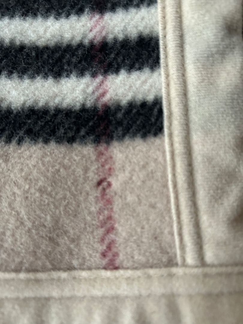 Burberry チェック柄ブランケット 140x200