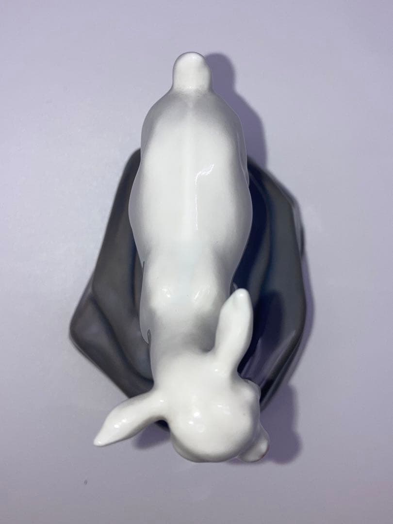 ロイヤルコペンハーゲン 岩の上の子羊 フィギュリン