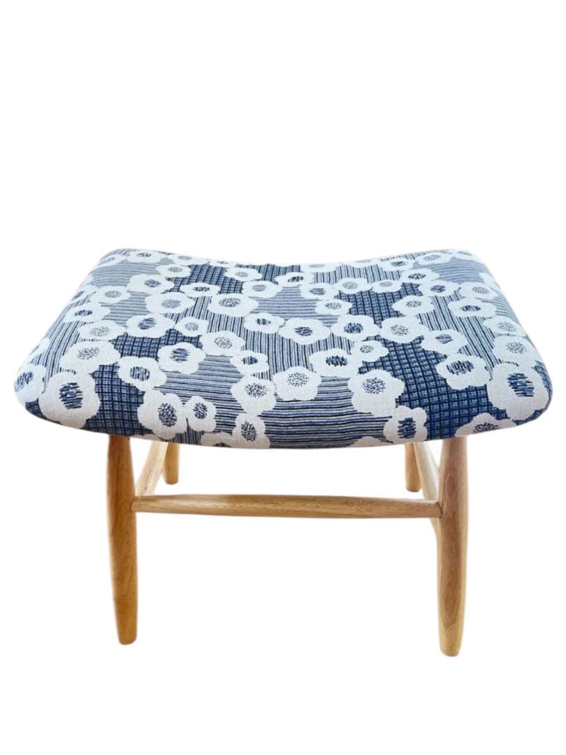 花柄　ミナペルホネン　スツール　イス　椅子　オットマン　家具　インテリア　新品