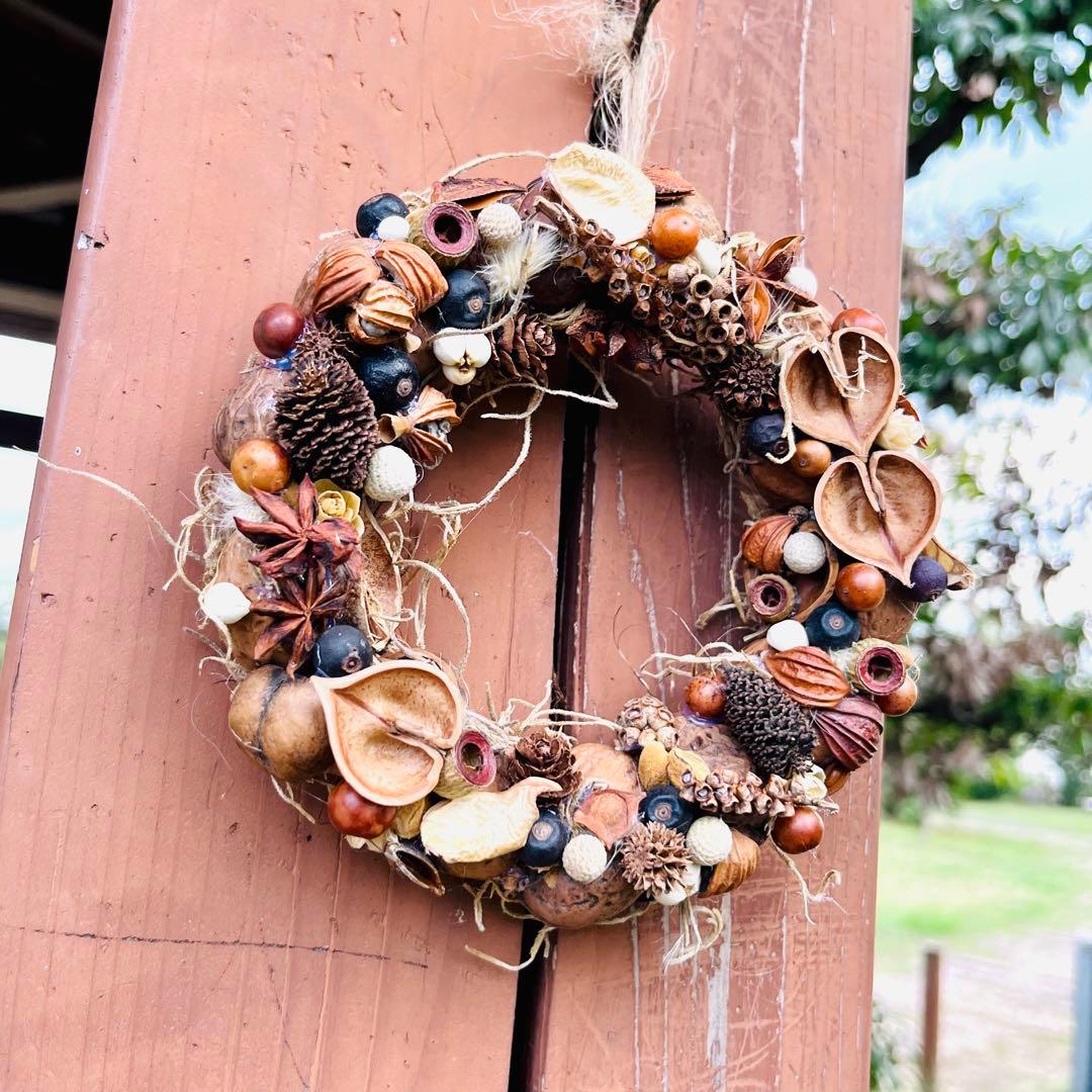 木の実のリース　ハロウィン　クリスマス　キャンドルリース