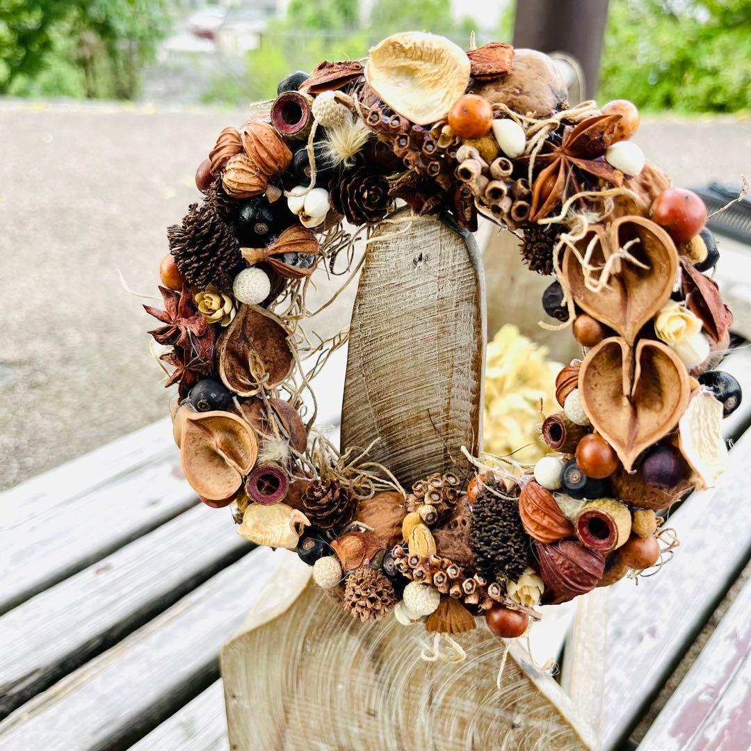 木の実のリース　ハロウィン　クリスマス　キャンドルリース