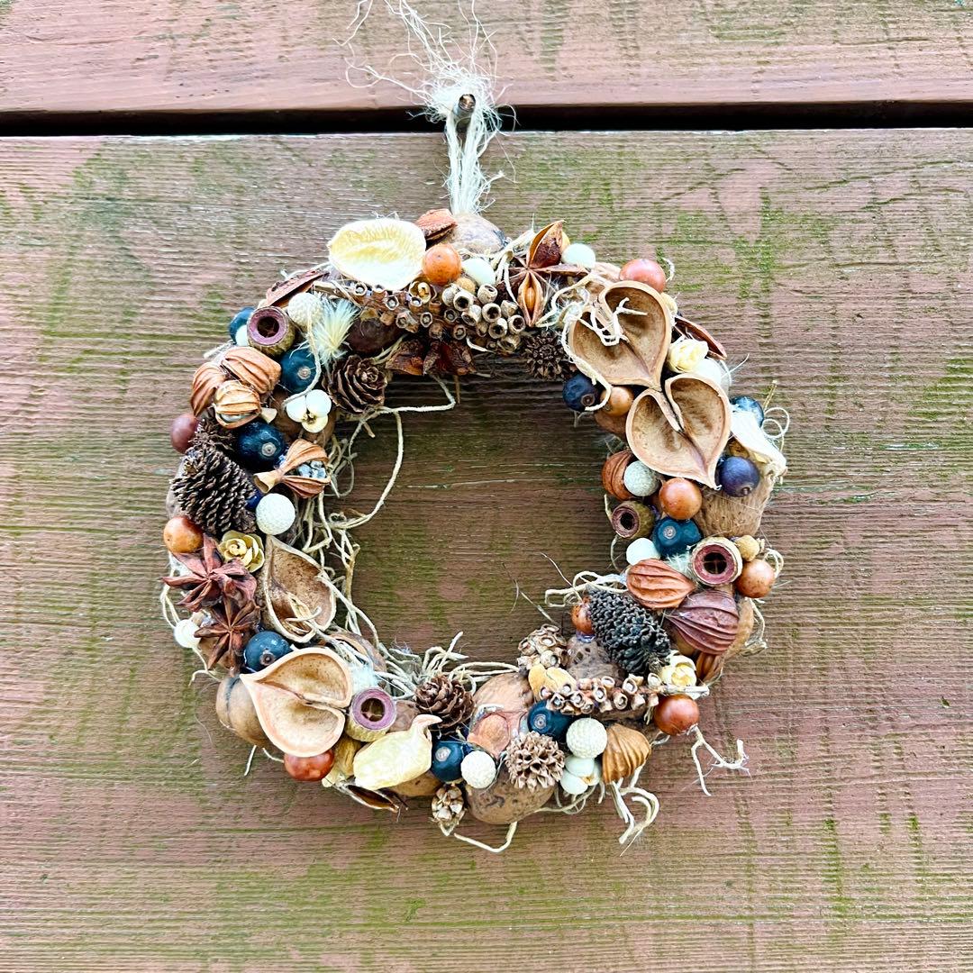 木の実のリース　ハロウィン　クリスマス　キャンドルリース