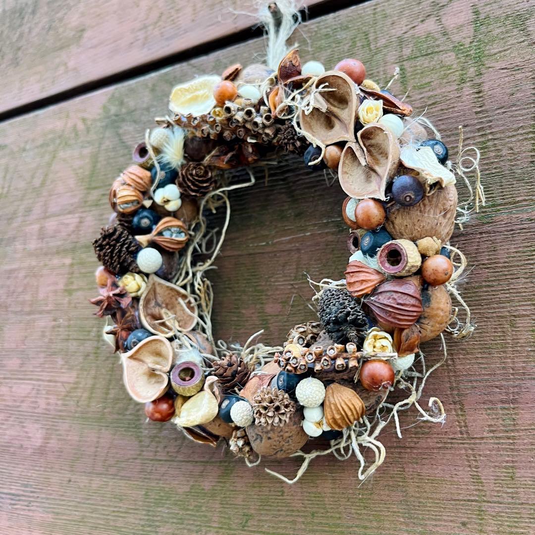 木の実のリース　ハロウィン　クリスマス　キャンドルリース
