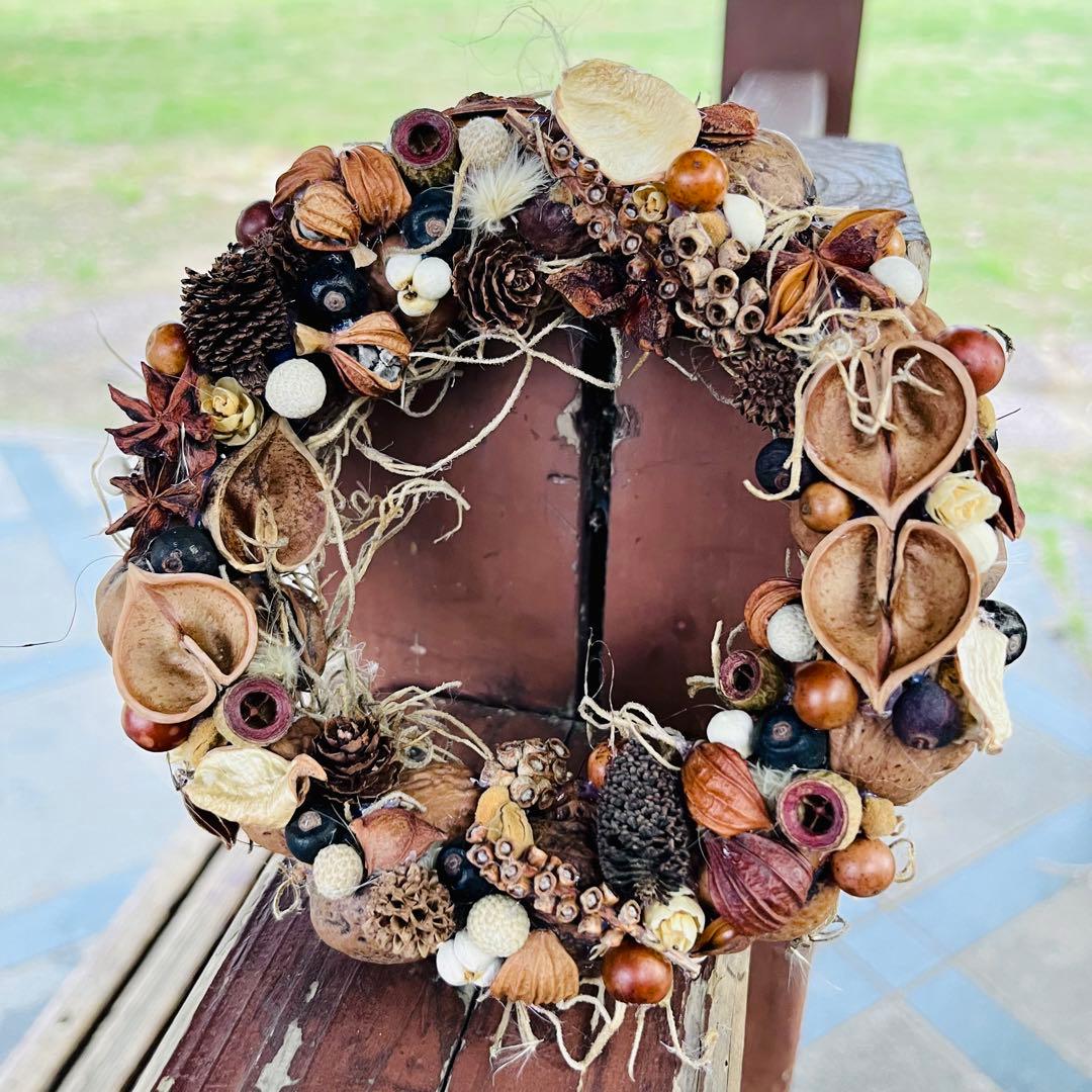 木の実のリース　ハロウィン　クリスマス　キャンドルリース