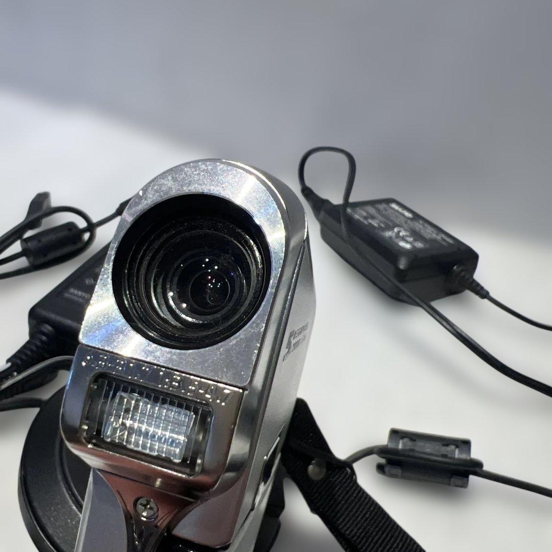 稼働品　希少　SANYO　デジタルカメラ　Xacti　DMX-C5